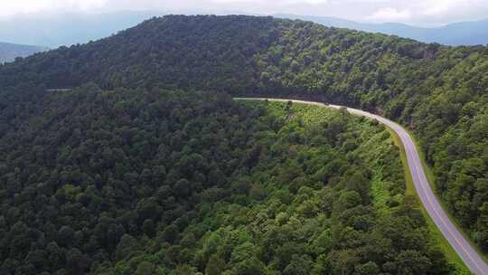 航拍盘山公路环山公路