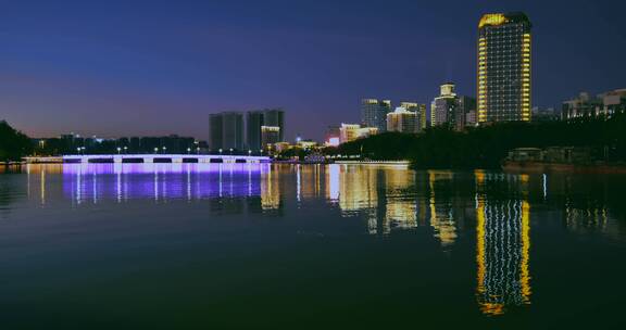 海南三亚河夜景3