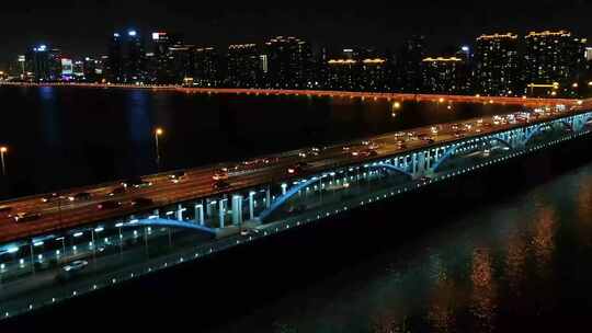 航拍杭州复兴大桥车流夜景