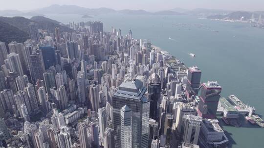 航拍香港海滨CBD发达现代商务建筑道路交通