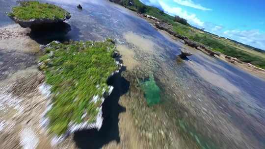 FPV穿越机无人机航拍海浪海岛森林冲绳蓝天视频素材模板下载