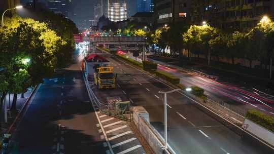 夜晚城市公路上的车辆车流延时摄影空镜