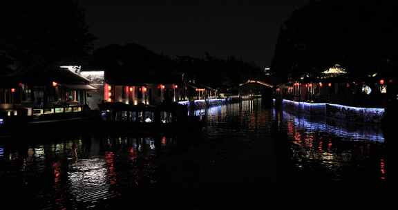 枫桥夜泊 苏州枫桥河道游船夜景