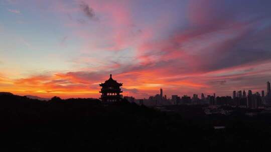 广州鸿鹄楼世纪朝霞