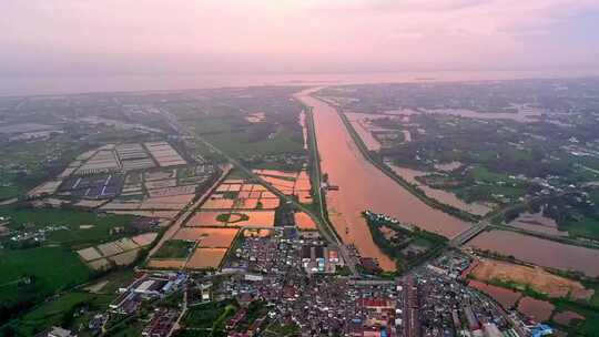 航拍农村田野高空夕阳湖泊城镇