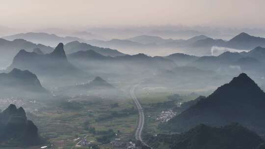 水墨喀斯特山峰地貌自然风光航拍