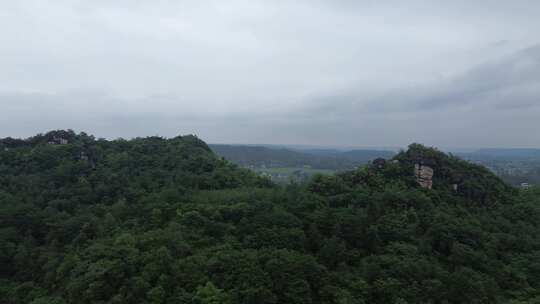 绵阳北川县城附近的山与大地