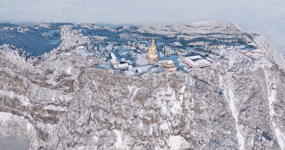 峨眉山金顶雪景航拍