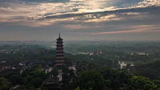 江苏省扬州市瘦西湖大明寺延时航拍