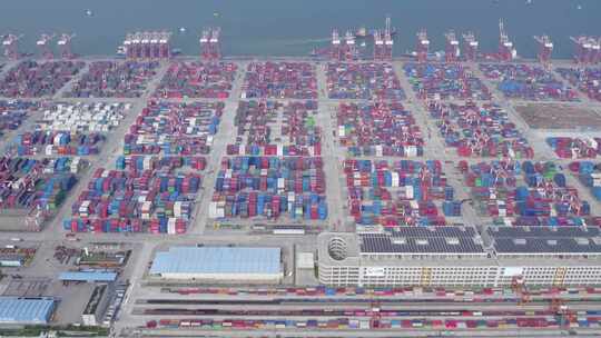 2023广州港南沙港码头集装箱