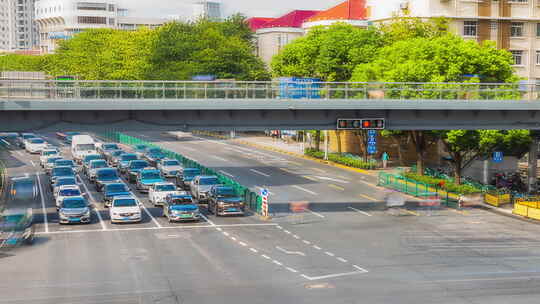 人群 人行横道 步行 市中心区 十字路口