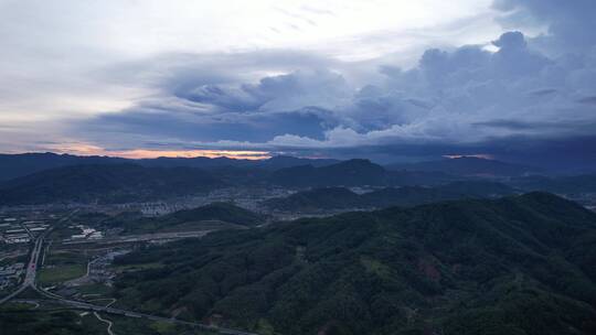 云南普洱茶山