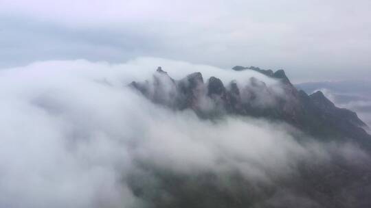 北京司马台长城夏季日出云海震撼景观视频素材模板下载