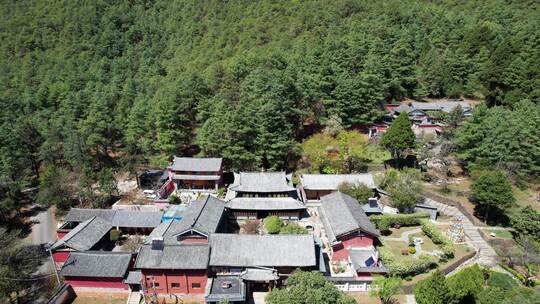 丽江玉峰寺航拍