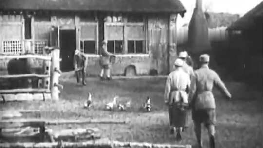1947年民主军营生活