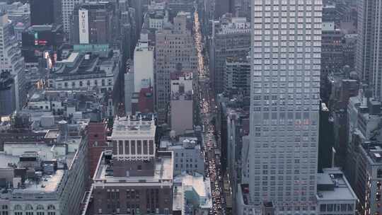 城市航拍纽约曼哈顿摩天大楼汽车街道地标