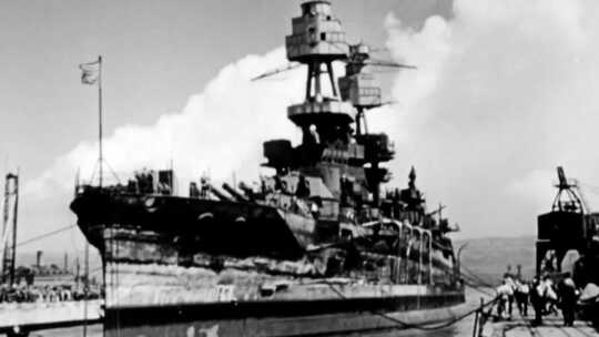 二战 美国夏威夷海军基地 战列舰停泊