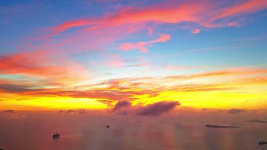 海南三亚三亚湾海洋天空日落夕阳晚霞火烧云