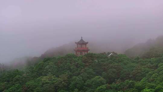 云雾缭绕的大山仙气飘飘视频素材模板下载