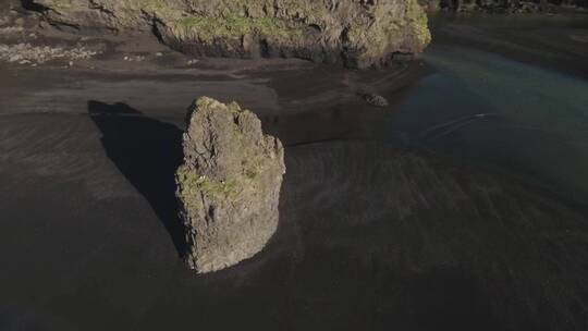 黑砂滩岩层