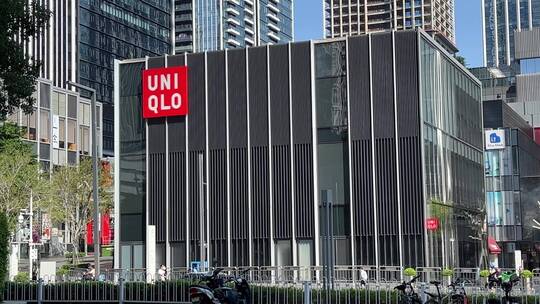 深圳南山区粤海街道优衣酷外景