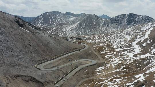 4K川藏318国道路线跟车航拍素材1