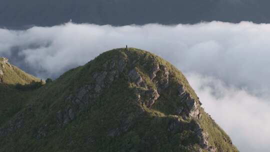 森林湖泊云海山川山脉云雾缭绕 青山绿水