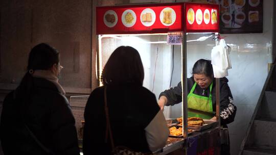 夜市小吃摊美食小吃路边摊