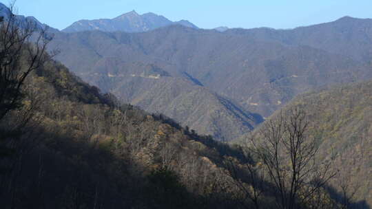 秦岭山脉秋季风景视频素材模板下载