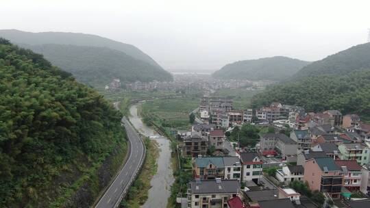 航拍浙江杭州萧山，富阳农村村镇的布局