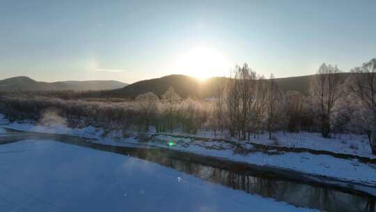 雪原冰河冻雾日出