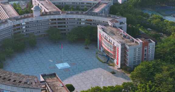 广东中学校园航拍广州市第二中学科学城校区