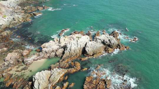 惠州海滩双月湾黑排角礁石沙滩海岸海滩航拍