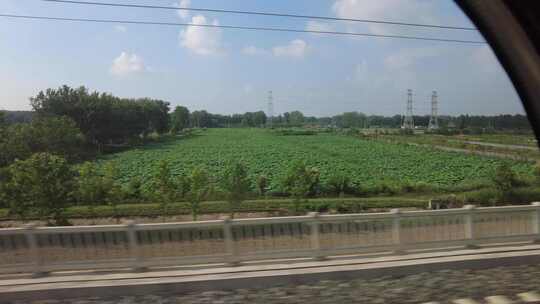 高铁火车窗外风景旅途风光实拍