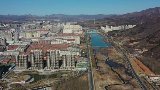 工程施工道路修路铺油