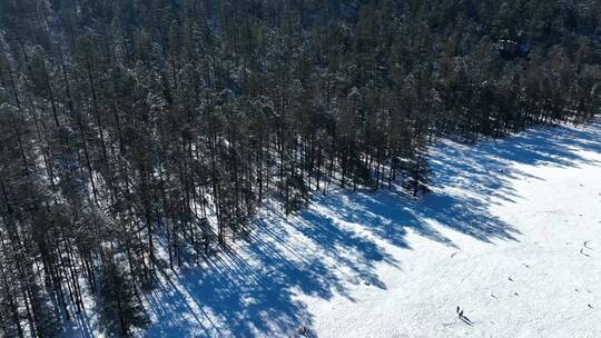 航拍 光影 雪山