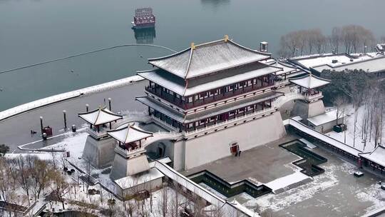 西安大唐芙蓉园雪景视频素材模板下载