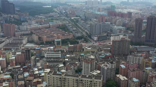 航拍深圳龙华区观澜现代化城市建设