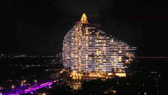 海南三亚海棠湾红树林酒店夜景航拍