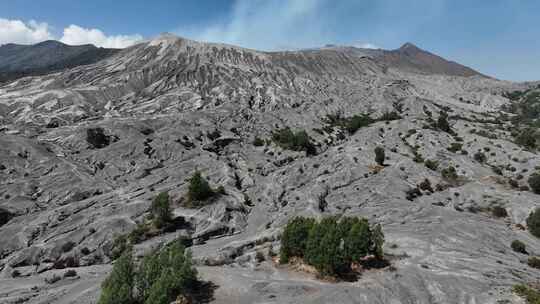 印尼爪哇岛布罗莫火山口航拍自然风光