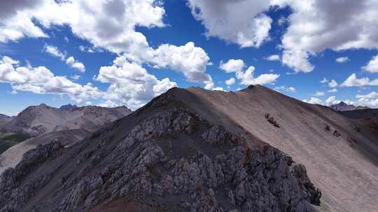 高原 大山 蓝天 白云