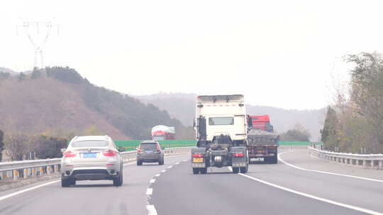 高速公路行驶