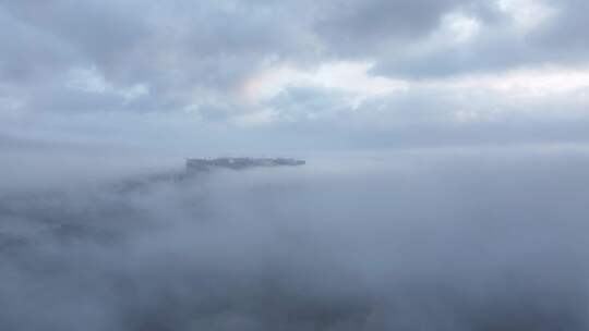 海南海口雾天航拍