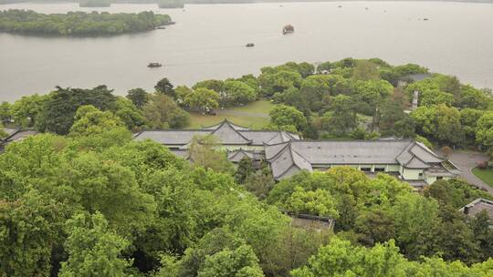 航拍浙江杭州雷峰塔，城隍阁