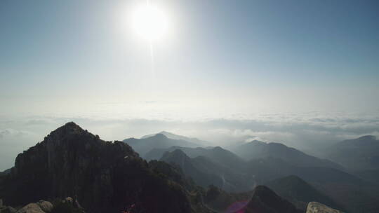 中国山东泰安泰山山顶风景风景区