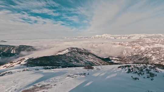 高原天空雪山云海航拍延时