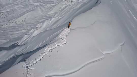 fpv雪山滑雪