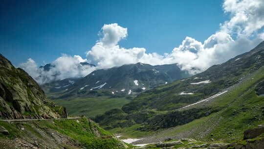 美到勾魂的云海山峰