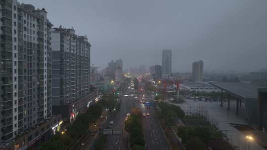 航拍雨雾天气下的昆山城镇风光高清在线视频素材下载