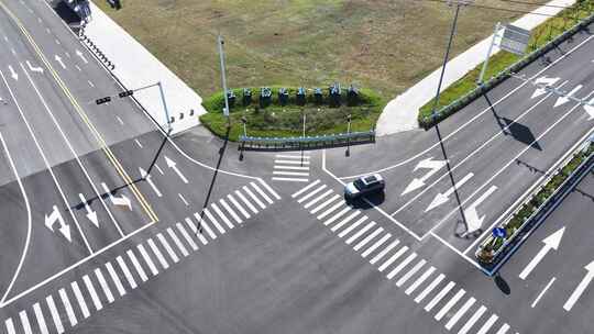 高速路周边环境 农田道路 高速出口2